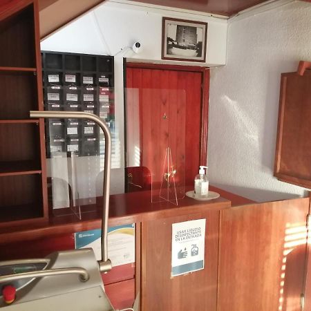 Hostal Jaime I Huesca Luaran gambar