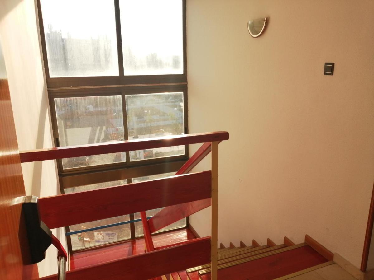 Hostal Jaime I Huesca Luaran gambar